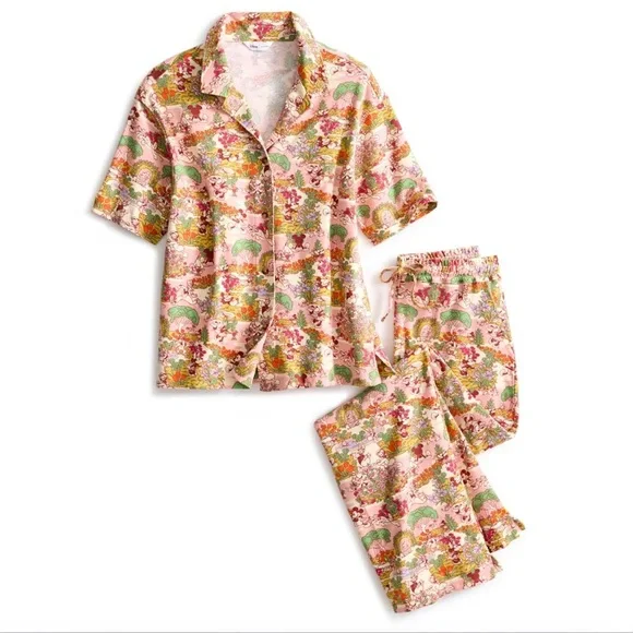 NWT Vera Bradley Mickey’s Promenade Pajama Set - Picture 2 of 11